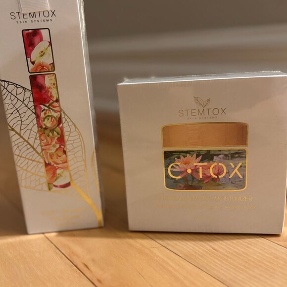 Unopened Spacetouch Reviver, Head and C and B-tox skincare - Picture 4 of 4